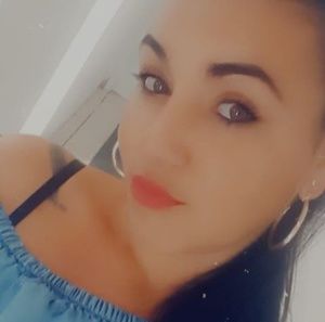 Meet your Posher, Beatriz